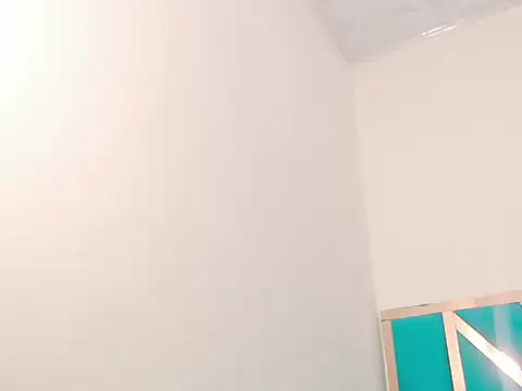 Snapshot of monserrath_bitch_naughty chatting on October 15, 2025, 7:41 am monserrath bitch naughty online show from October 15, 2025, 7:41 am