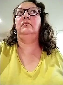 -saraqueen- online show from November 20, 2025, 4:51 pm