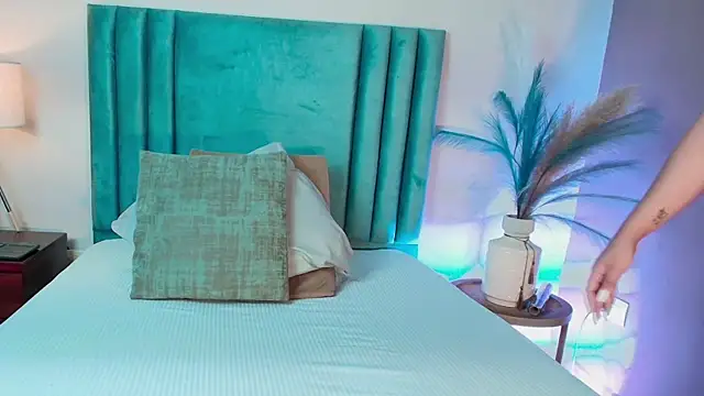 AmbarGrace online show from October 15, 2025, 6:08 pm