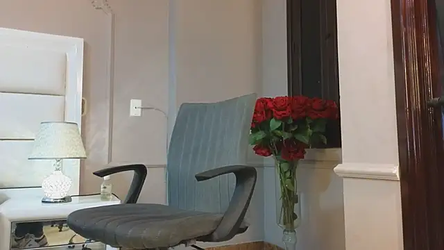 Snapshot of DereckWolf_ chatting on October 11, 2025, 11:20 am DereckWolf online show from October 11, 2025, 11:20 am