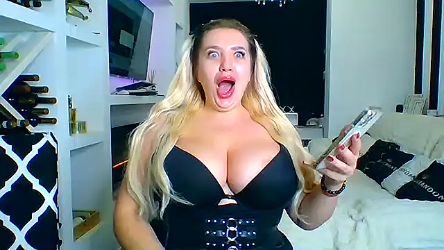 Snapshot of evedanger chatting on October 27, 2025, 10:36 pm evedanger online show from October 27, 2025, 10:36 pm