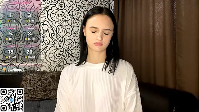 SorayaTrieger online show from November 2, 2025, 9:11 am