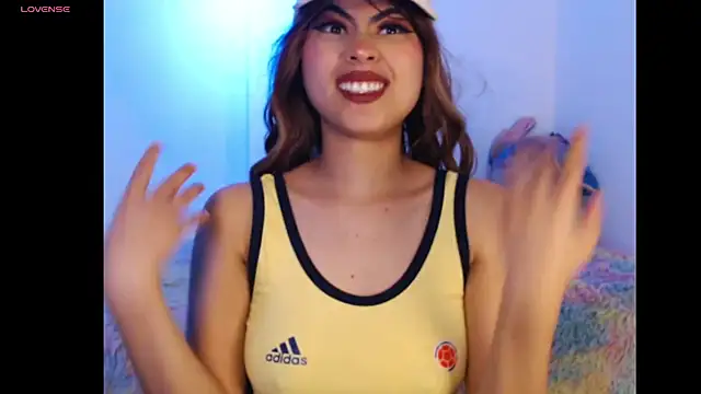 Snapshot of Eva_Feller69 chatting on October 10, 2025, 7:13 pm Eva Feller69 online show from October 10, 2025, 7:13 pm