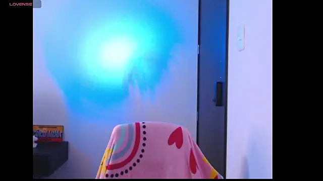 Snapshot of Eva_Feller69 chatting on October 13, 2025, 7:03 pm Eva Feller69 online show from October 13, 2025, 7:03 pm