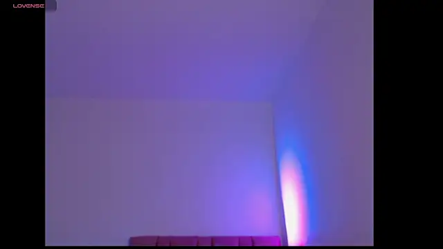 Snapshot of Eva_Feller69 chatting on October 24, 2025, 7:10 pm Eva Feller69 online show from October 24, 2025, 7:10 pm