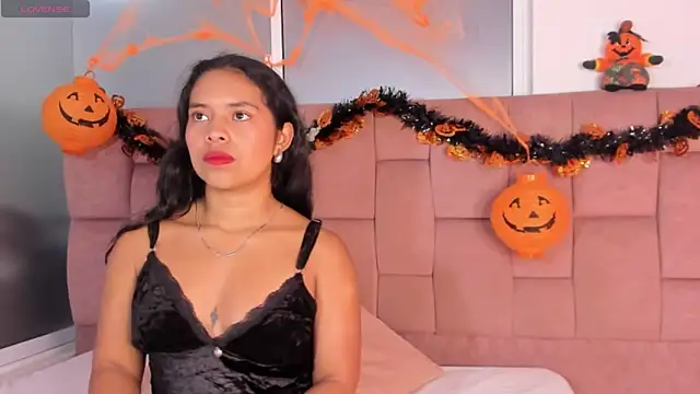 Amayavaldes online show from October 9, 2025, 1:36 am