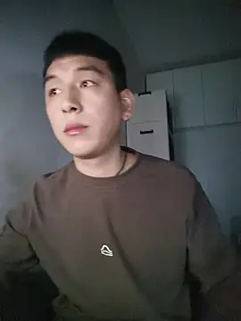 xqcbb 10 online show from October 29, 2025, 3:47 pm