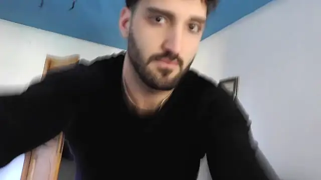 Al3xox02 online show from January 9, 2026, 10:51 am