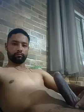 wellpauduro1994 online show from November 29, 2025, 3:31 am