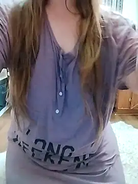 AugustRayn online show from October 8, 2025, 2:20 am