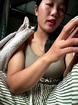 Pii x online show from October 16, 2025, 2:01 am