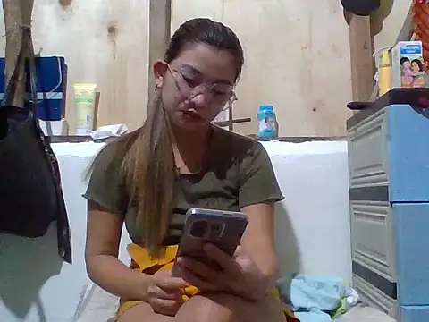 Hot Lina31 online show from March 29, 2026, 3:12 pm