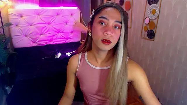 Snapshot of Seductive_nathalie chatting on October 17, 2025, 3:14 pm Seductive nathalie online show from October 17, 2025, 3:14 pm