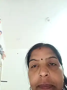 Sapnahot34 online show from December 5, 2025, 4:25 pm