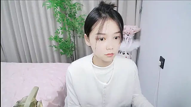 mili0923 online show from October 24, 2025, 3:25 am