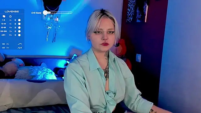 bixxxiz online show from October 7, 2025, 2:25 pm