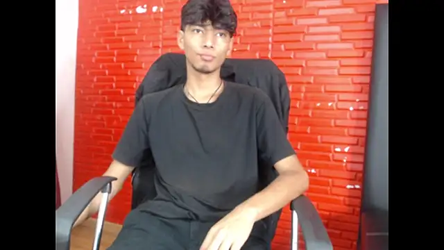 tyler wolf1  online show from October 8, 2025, 11:52 am