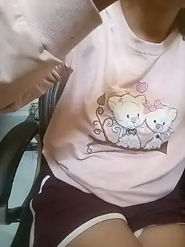 kudi sexy online show from October 10, 2025, 7:18 am