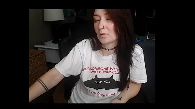 MysticMuse30 online show from October 20, 2025, 3:01 pm