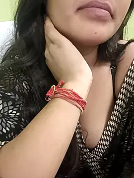 Beautiful Eye online show from December 15, 2025, 9:19 pm