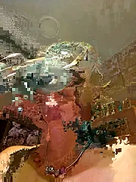 xcrazzycat online show from November 6, 2025, 9:48 pm