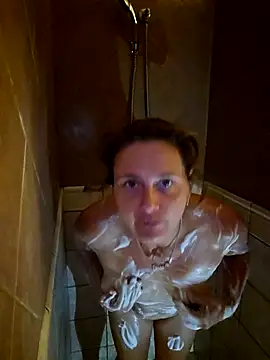 xcrazzycat online show from November 8, 2025, 11:03 pm