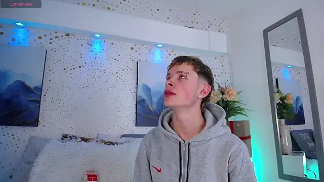 JackFrosst online show from January 11, 2026, 12:21 pm