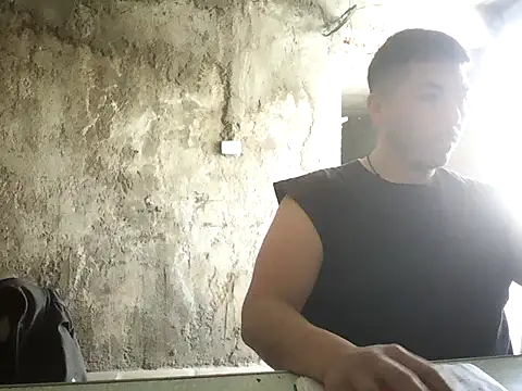 Lucius-08 online show from October 19, 2025, 3:23 pm