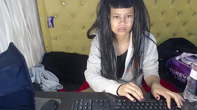 blackxstar11 online show from December 4, 2025, 2:54 am