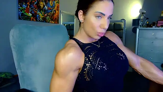 Alesyamuscledollxh online show from April 13, 2026, 5:29 pm