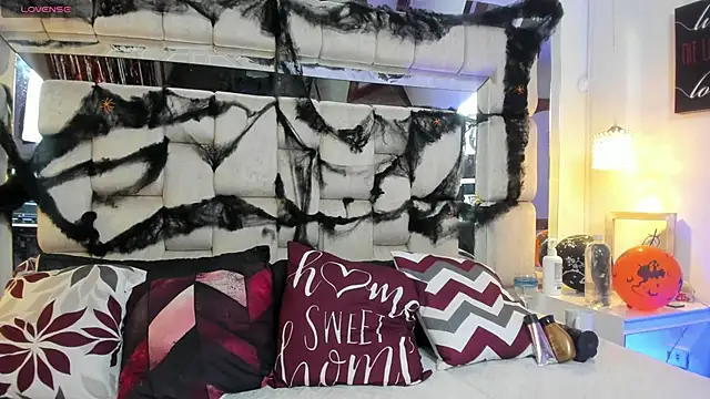 Gaiaxxx online show from October 29, 2025, 3:20 am