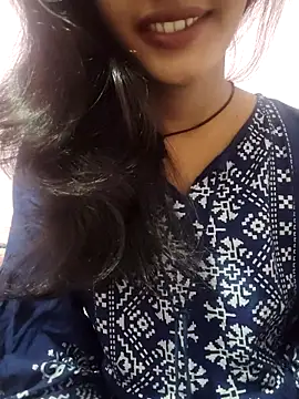 anjali2351 online show from November 23, 2025, 5:02 pm