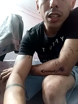 MRDXXX12 online show from October 9, 2025, 1:53 pm