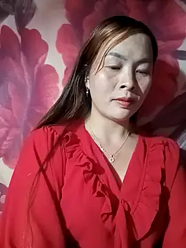 lucky774- online show from November 5, 2025, 2:28 pm