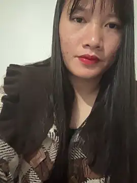 TrangNemo online show from November 15, 2025, 12:08 am