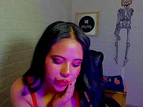 Snapshot of Cleosex01 chatting on October 24, 2025, 4:53 am Cleosex01 online show from October 24, 2025, 4:53 am