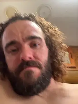 Snapshot of LumpaCoal chatting on November 8, 2025, 8:51 pm LumpaCoal online show from November 8, 2025, 8:51 pm