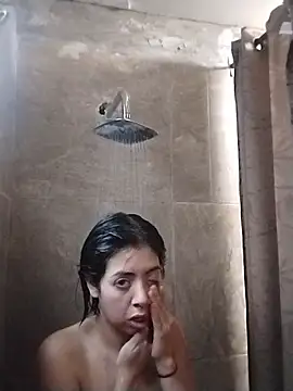 Snapshot of Lollysmile26 chatting on March 5, 2026, 11:45 pm Lollysmile26 online show from March 5, 2026, 11:45 pm