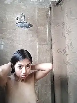 Snapshot of Lollysmile26 chatting on March 6, 2026, 6:15 pm Lollysmile26 online show from March 6, 2026, 6:15 pm