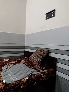 janvi 100 online show from October 9, 2025, 6:00 am