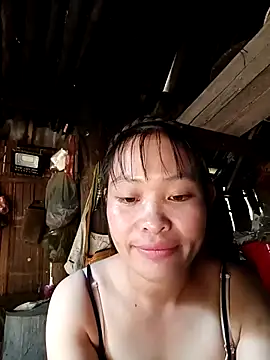 Young vietnamese online show from October 11, 2025, 2:33 am