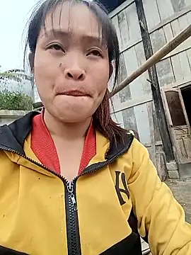 Young vietnamese online show from October 27, 2025, 1:31 am