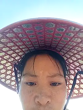 Young vietnamese online show from October 29, 2025, 12:57 am