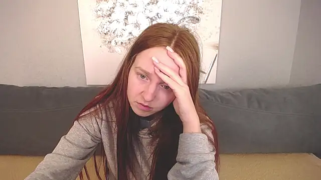 Snapshot of Evarey_ chatting on October 11, 2025, 4:33 am Evarey online show from October 11, 2025, 4:33 am