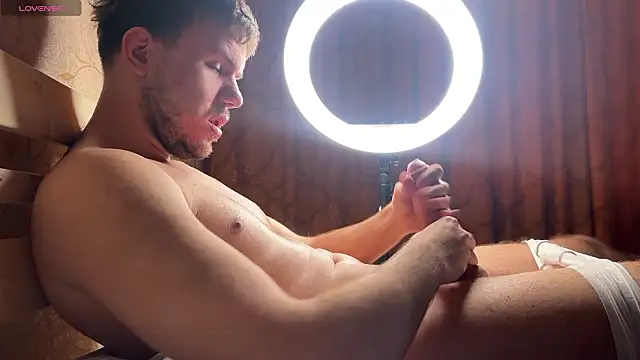 mynameischris online show from February 19, 2026, 11:39 am