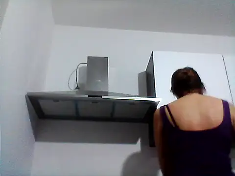 Snapshot of Karivane chatting on February 12, 2026, 6:03 pm Karivane online show from February 12, 2026, 6:03 pm