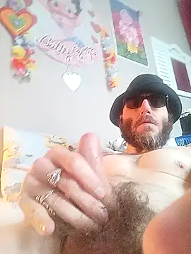 Snapshot of padrecoco chatting on November 3, 2025, 9:32 am padrecoco online show from November 3, 2025, 9:32 am