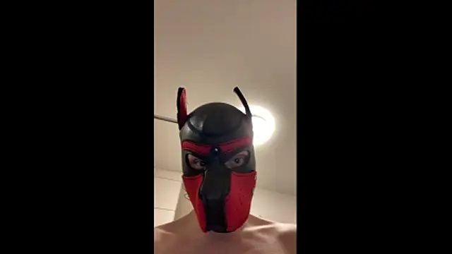 MolleDolle online show from December 21, 2025, 9:22 pm