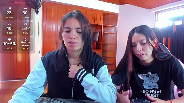 Sofy and Mia online show from January 9, 2026, 12:52 pm