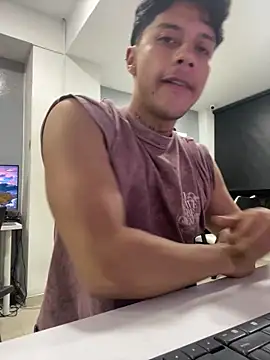 ErosDominant online show from December 16, 2025, 2:38 am